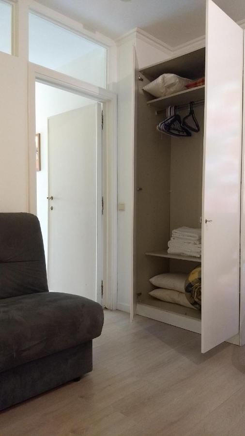 Cozy Guesthouse เลอเวน ภายนอก รูปภาพ