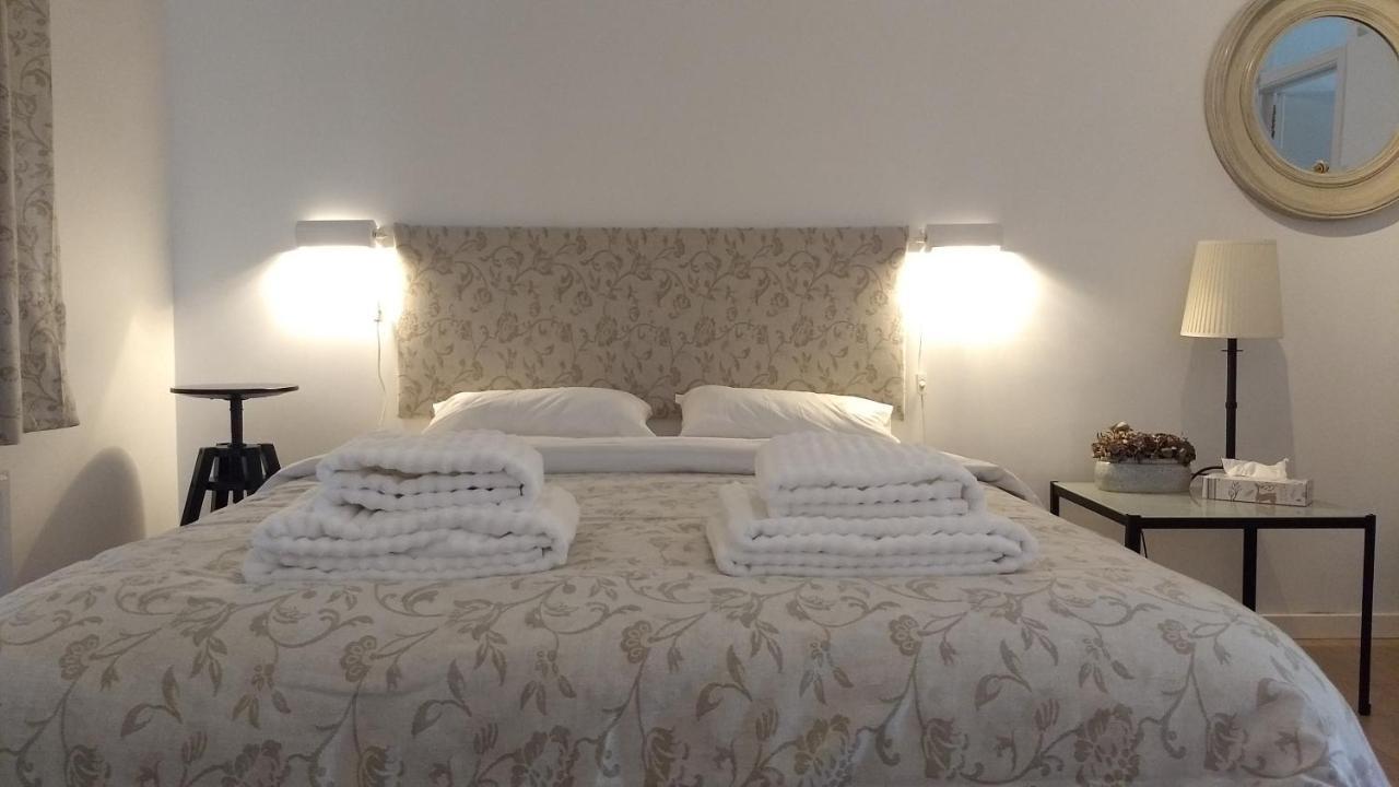 Cozy Guesthouse เลอเวน ภายนอก รูปภาพ